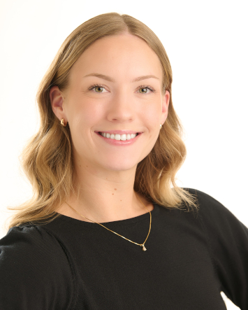 Emma Schill, Receptionist/Administrative Assistant